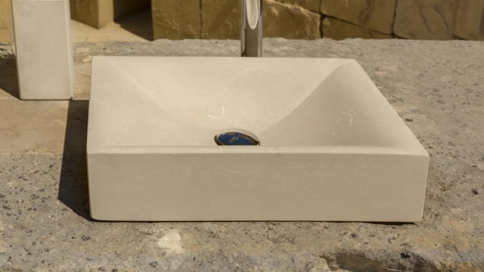 Lavabo in pietra leccese